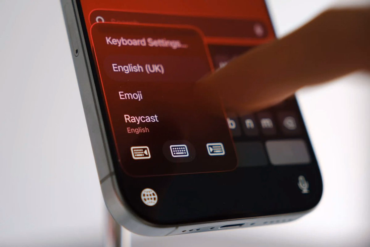 Keyboard switcher by @JordanAmblin - Handheld