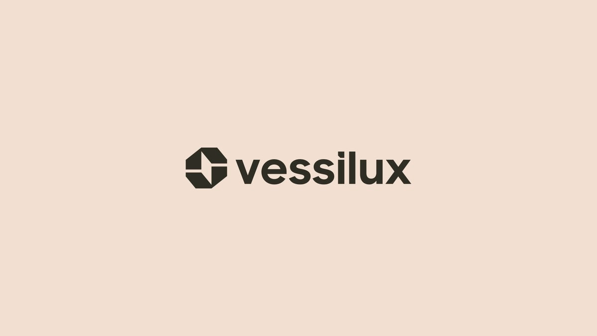 Vessilux © Visual Identity / 01 - Irfan Khatri